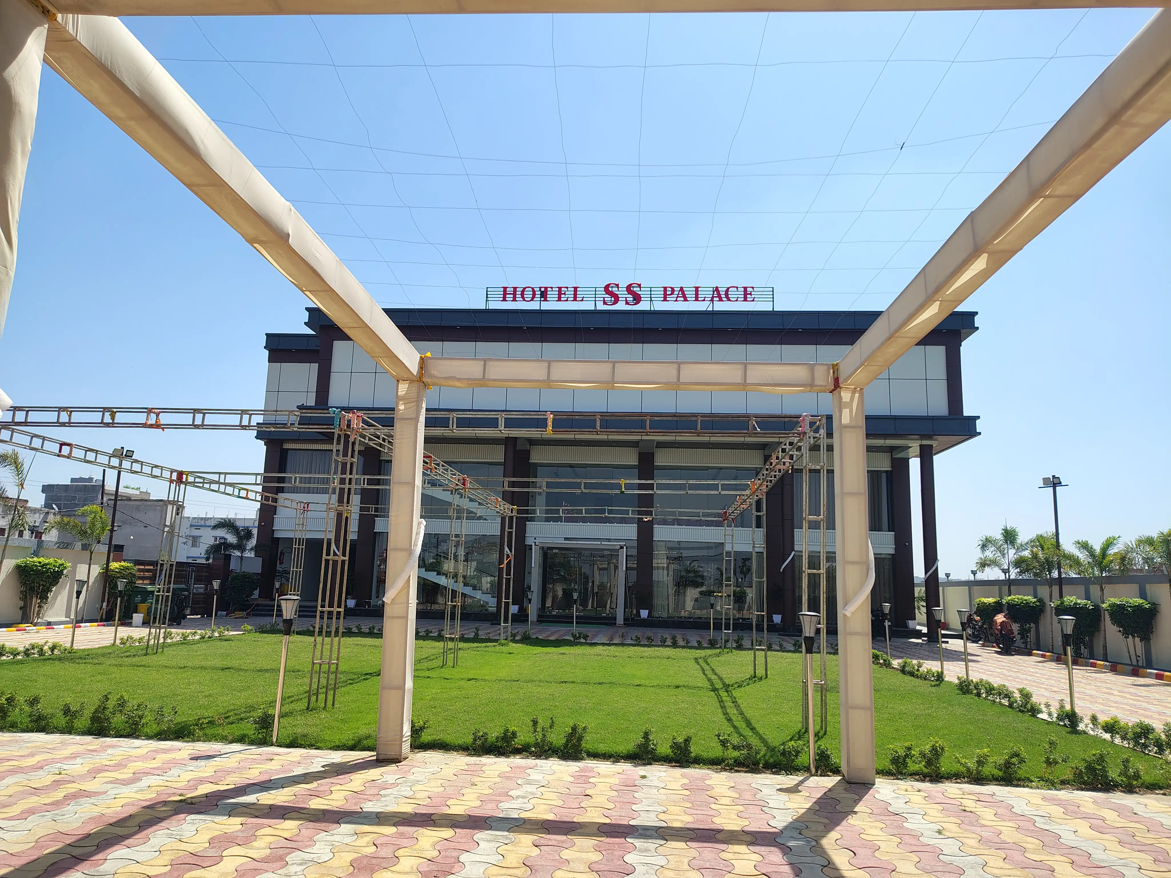 Hotel Exterior